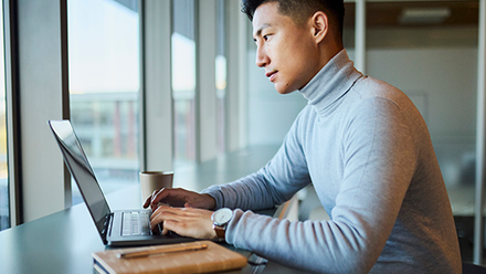 Homepageimage-man-working.png